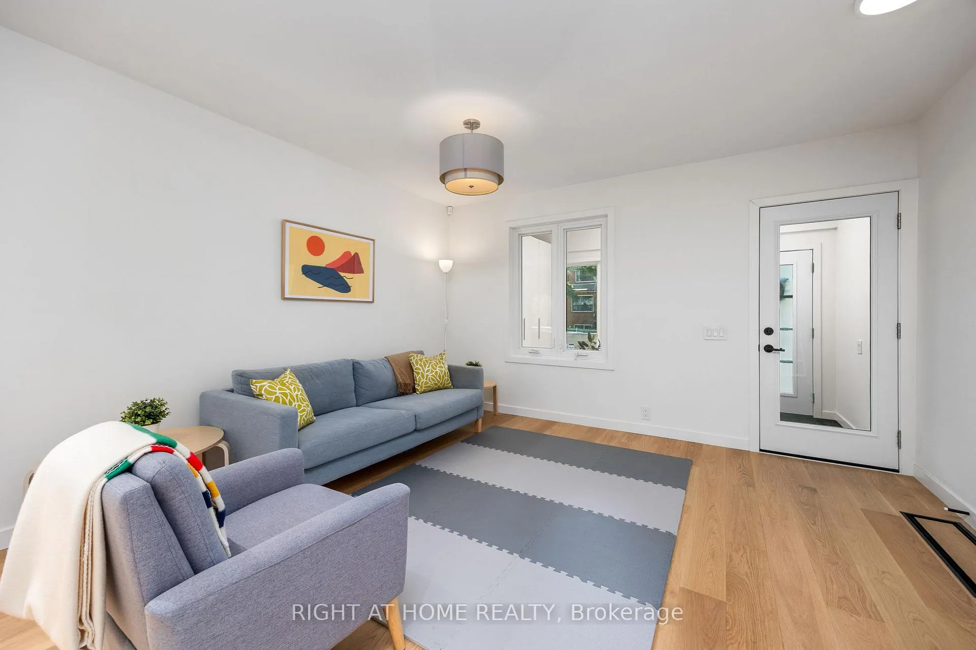 Photo 7 of 24 Aldergrove Avenue, Toronto, Woodbine Corridor — HOMEH