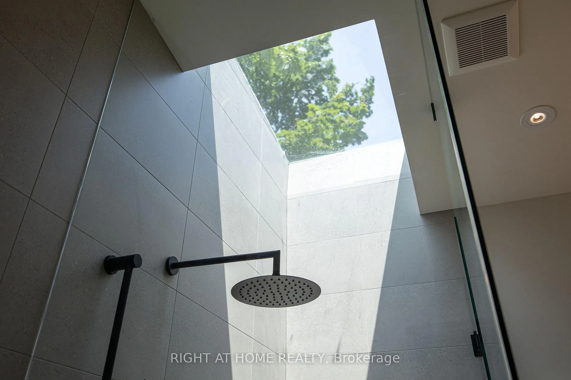 Photo 24 of 24 Aldergrove Avenue, Toronto, Woodbine Corridor — HOMEH