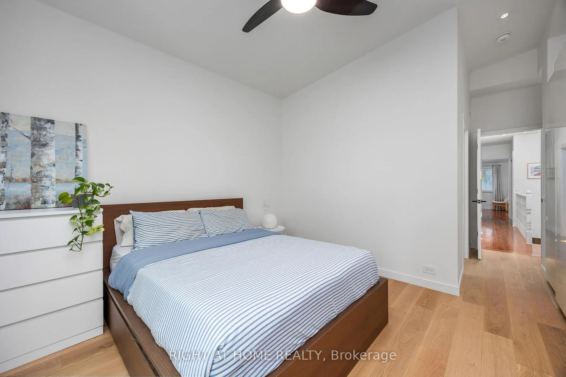 Photo 27 of 24 Aldergrove Avenue, Toronto, Woodbine Corridor — HOMEH