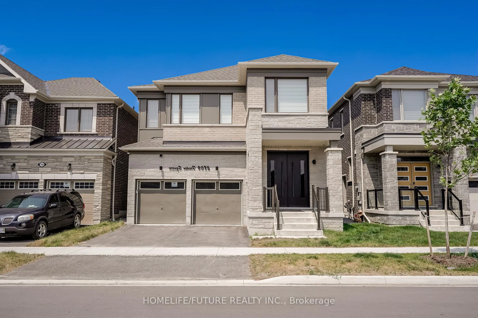 Photo 2 of Unit Main, 2809 Foxden Square, Pickering, Rural Pickering — HOMEH