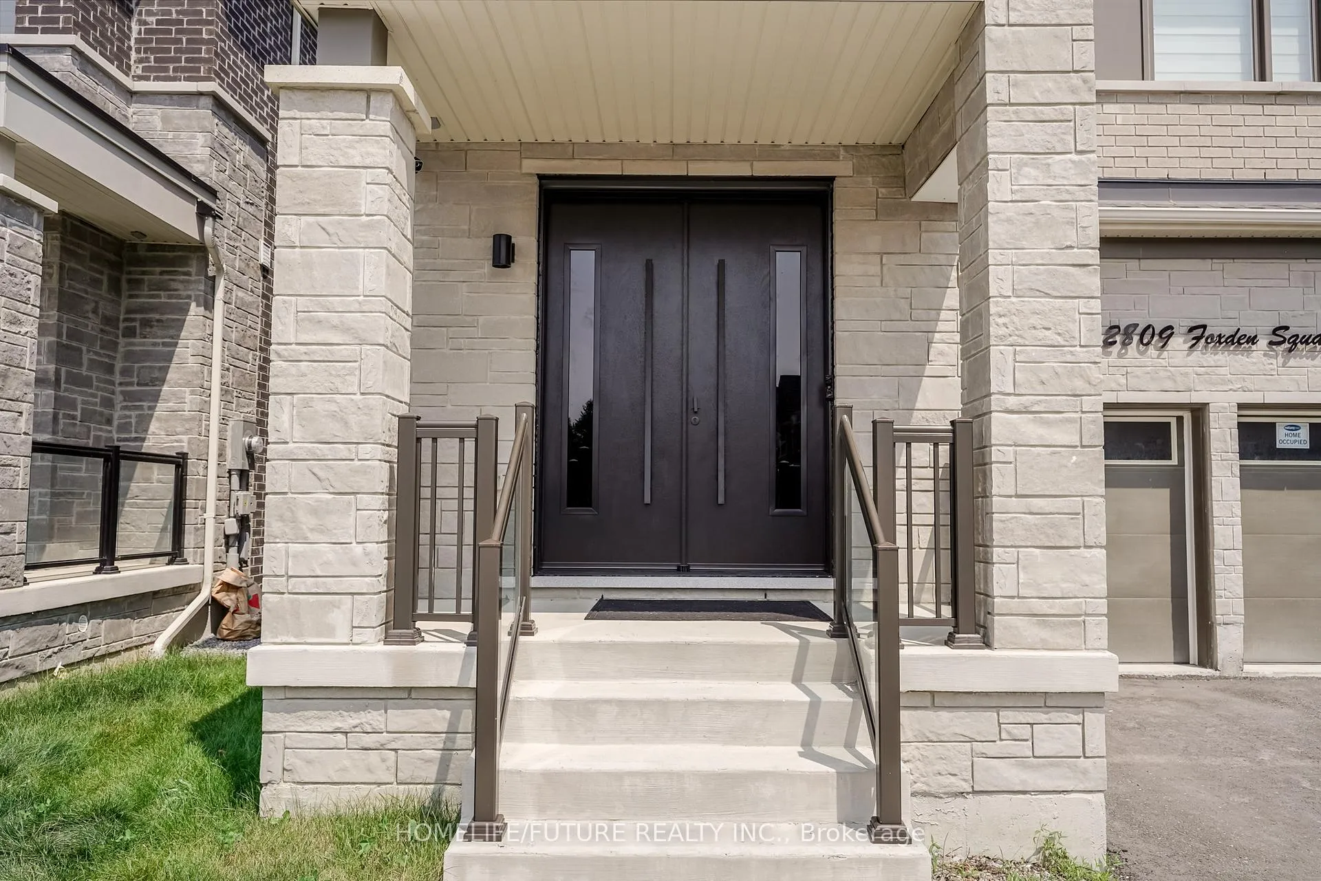 Photo 4 of Unit Main, 2809 Foxden Square, Pickering, Rural Pickering — HOMEH