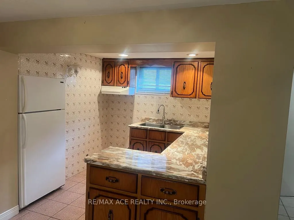 Photo 6 of Unit Bsmt, 30 Oakridge Drive, Scarborough, Cliffcrest — HOMEH