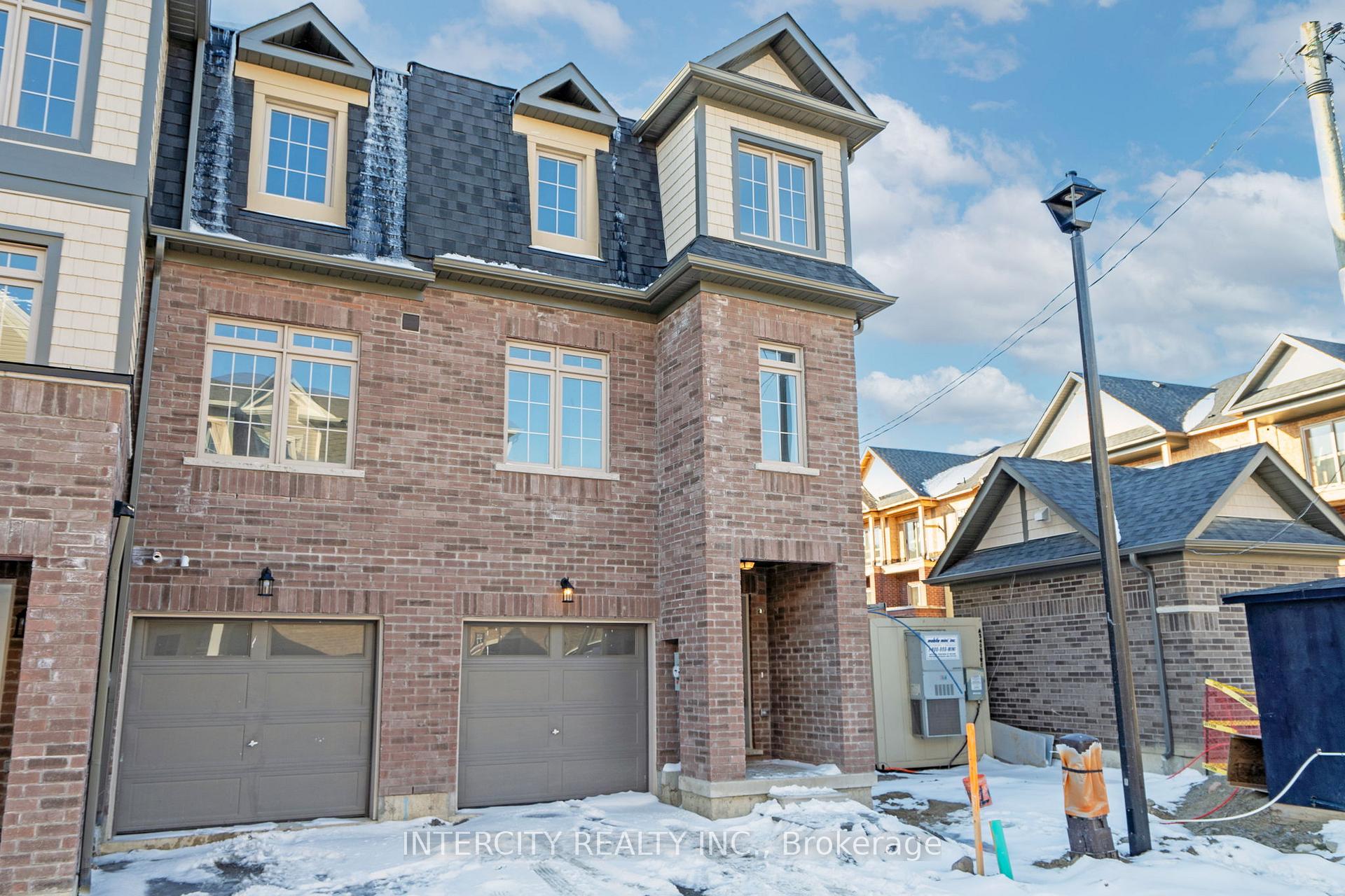 Photo 1 of 138 Senay Circle, Clarington, Courtice — HOMEH