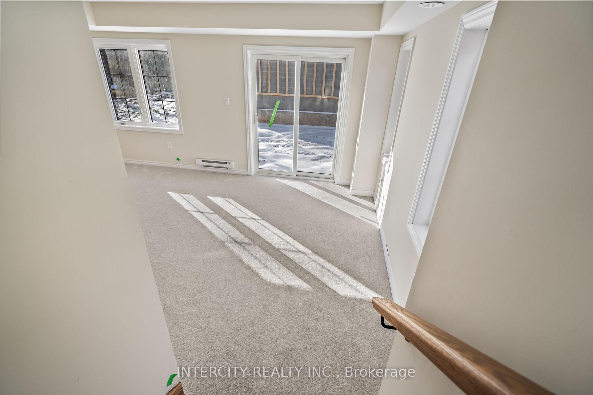 Photo 33 of 138 Senay Circle, Clarington, Courtice — HOMEH