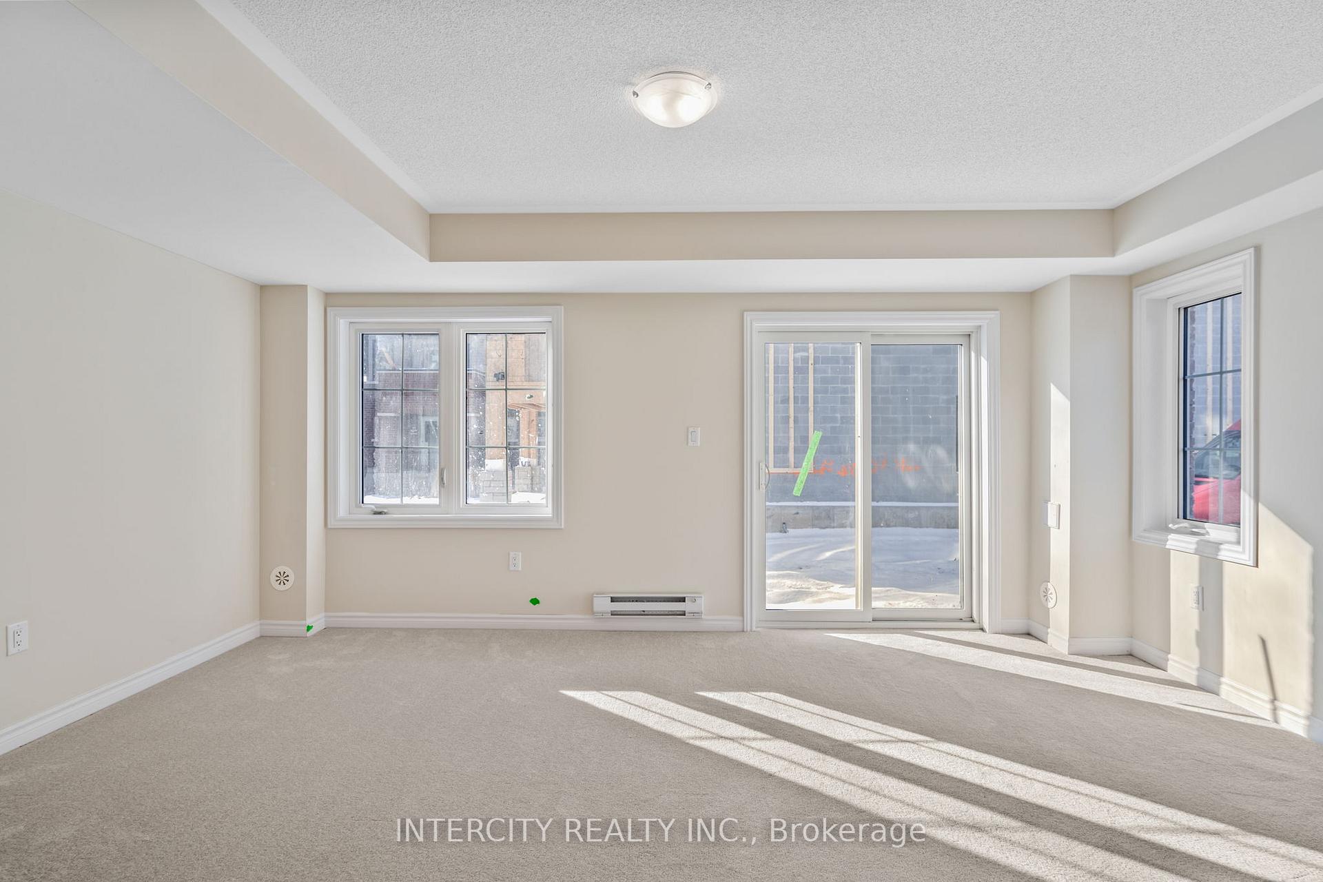 Photo 38 of 138 Senay Circle, Clarington, Courtice — HOMEH