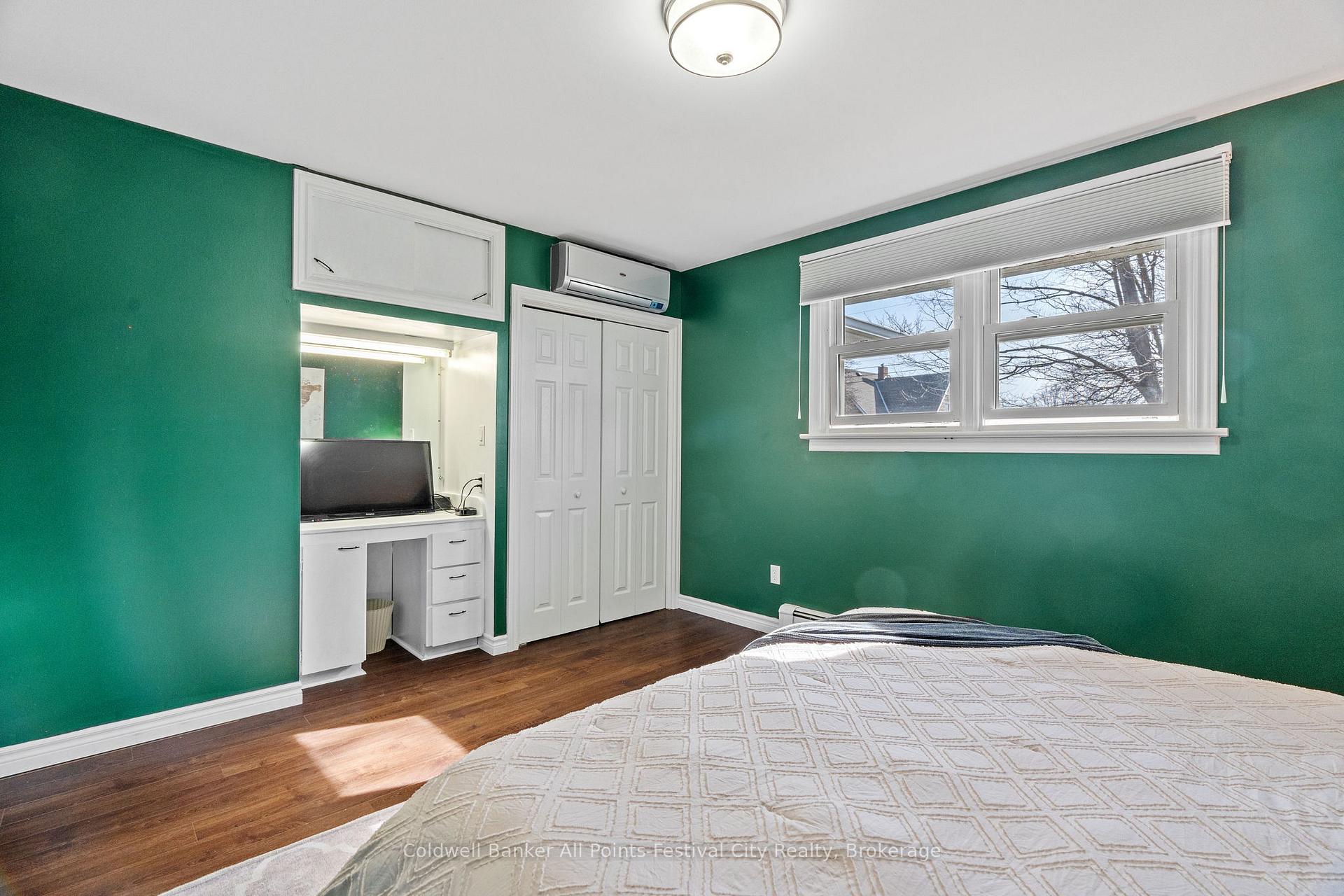 Photo 10 of 291 Mary Street, Goderich, Goderich (Town) — HOMEH