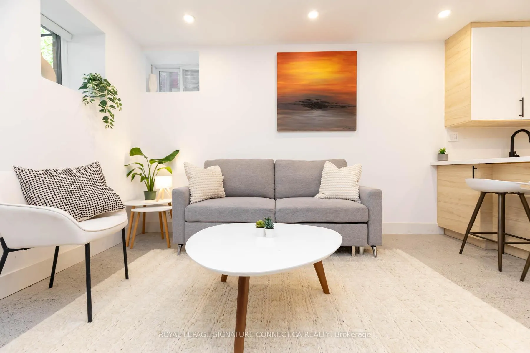 Photo 7 of Unit Lower, 55 Dearbourne Avenue, Toronto, North Riverdale — HOMEH