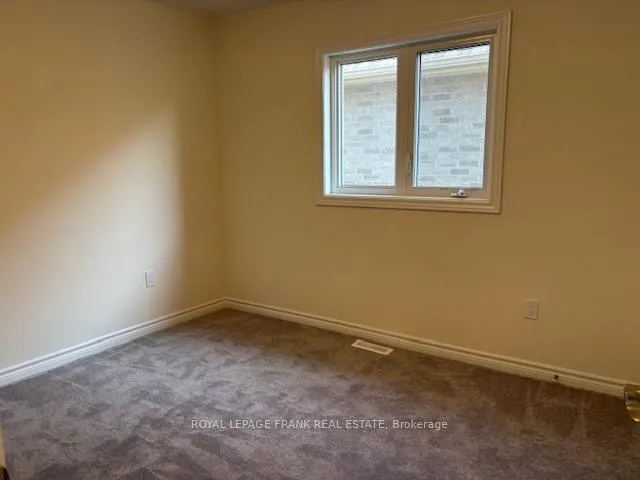 Photo 16 of 46 North Garden Boulevard, Scugog, Port Perry — HOMEH