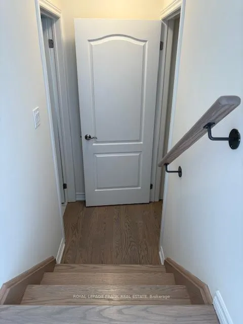 Photo 20 of 46 North Garden Boulevard, Scugog, Port Perry — HOMEH