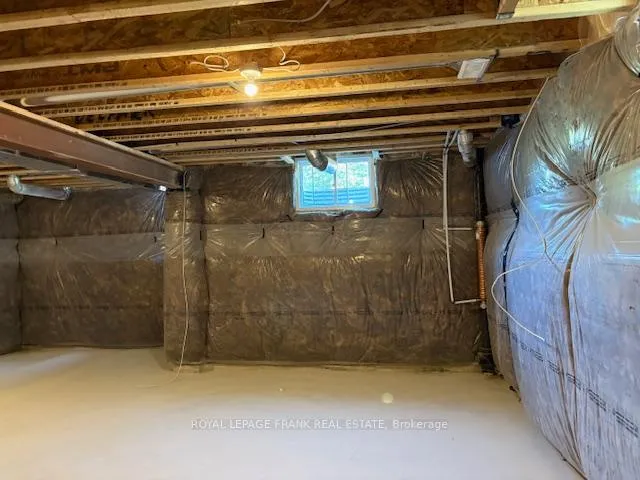 Photo 22 of 46 North Garden Boulevard, Scugog, Port Perry — HOMEH