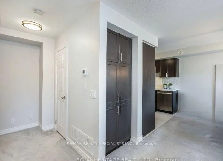 Photo 4 of 85 Great Gabe Crescent, Oshawa, Windfields — HOMEH