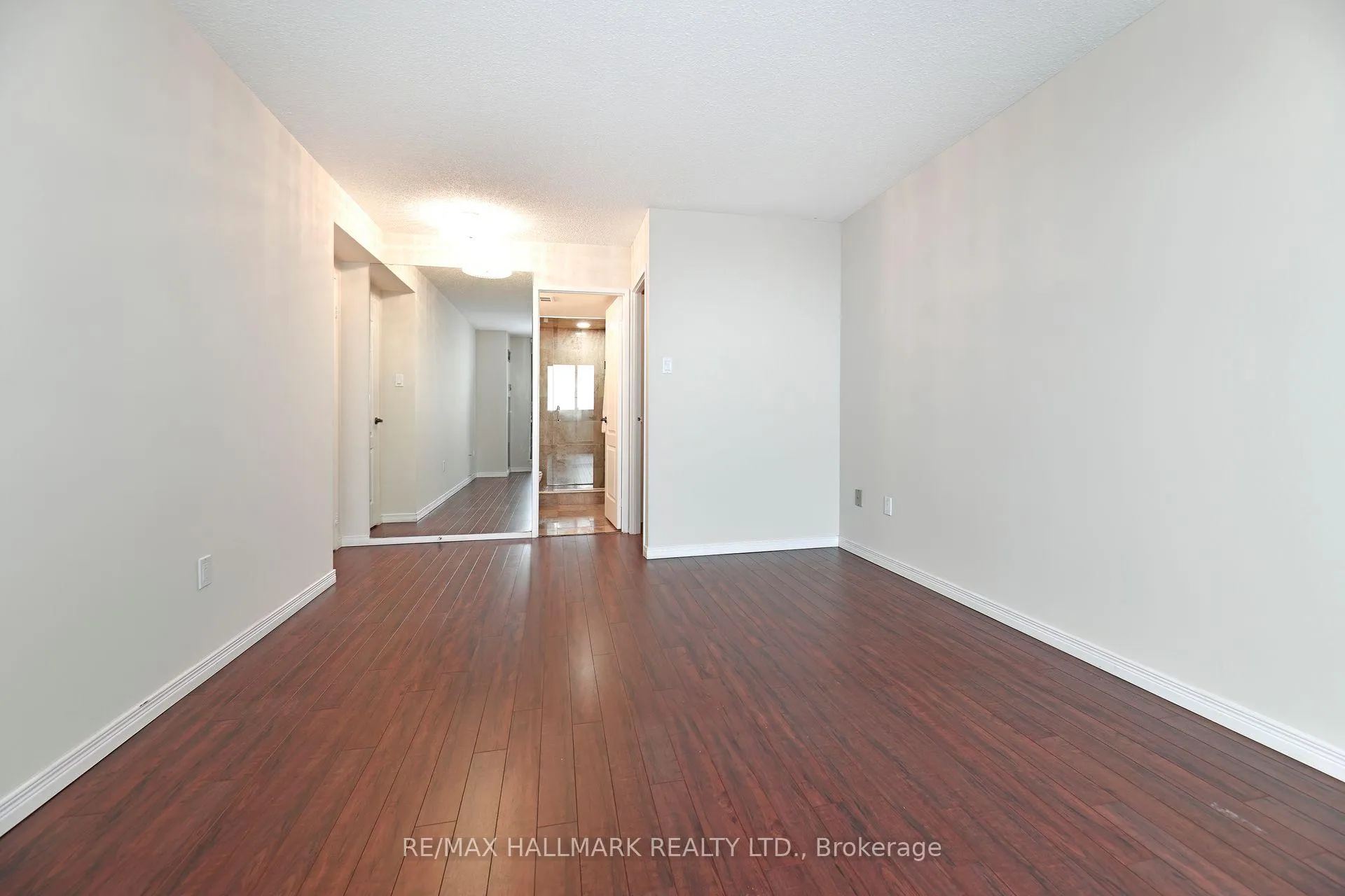 Photo 15 of Unit 1104, 7601 Bathurst Street, Vaughan, Crestwood-Springfarm-Yorkhill — HOMEH