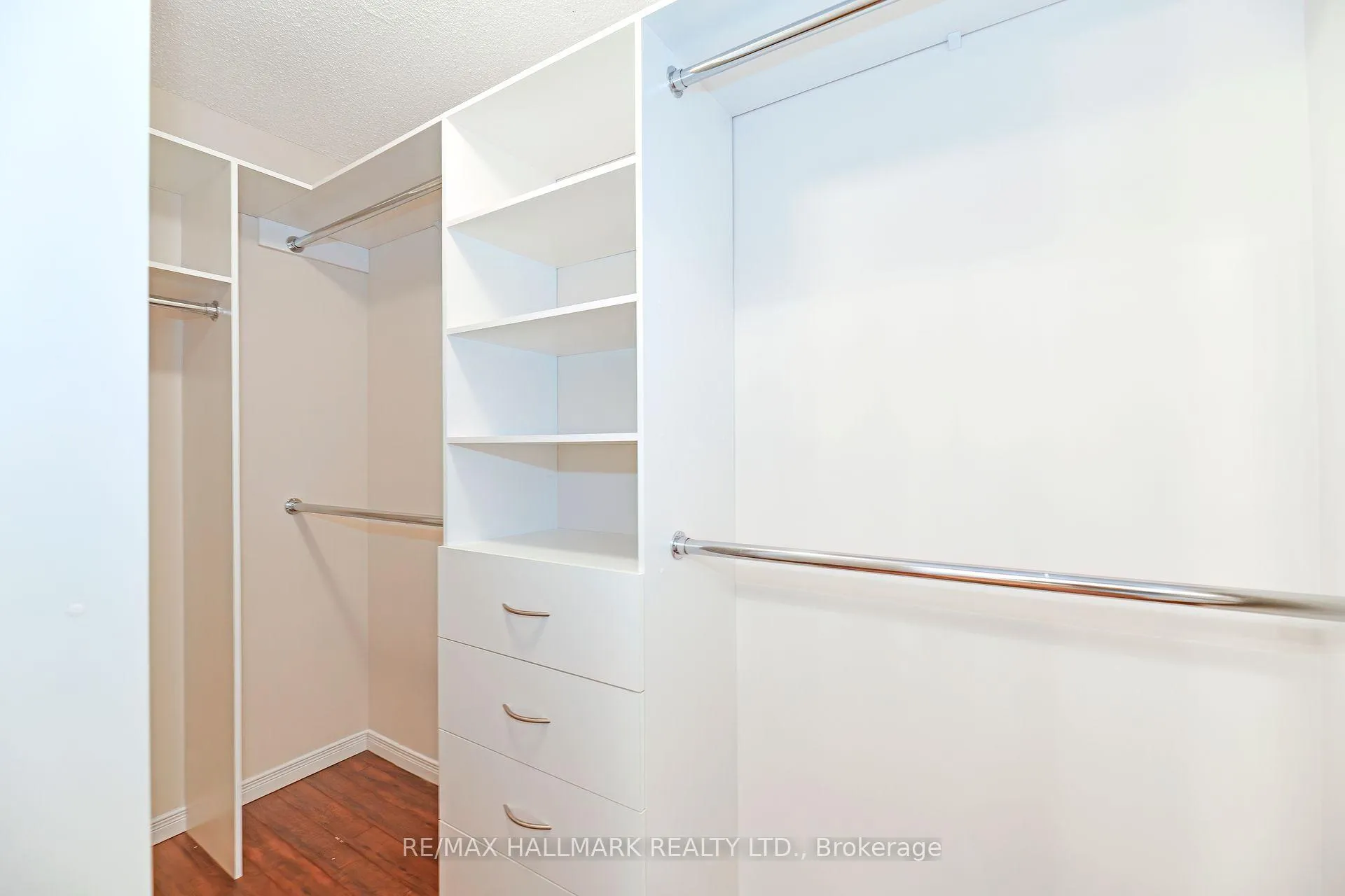 Photo 17 of Unit 1104, 7601 Bathurst Street, Vaughan, Crestwood-Springfarm-Yorkhill — HOMEH