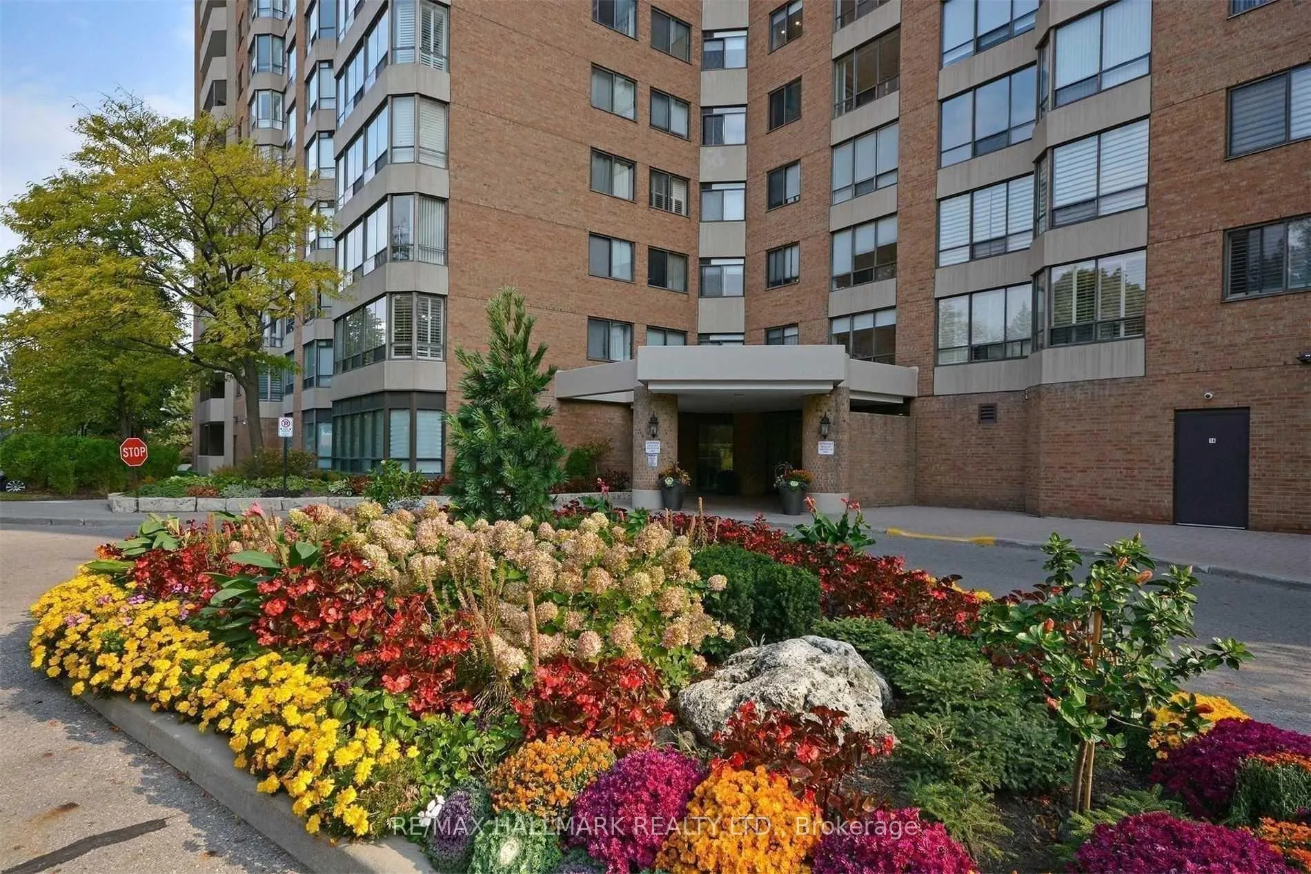 Photo 27 of Unit 1104, 7601 Bathurst Street, Vaughan, Crestwood-Springfarm-Yorkhill — HOMEH