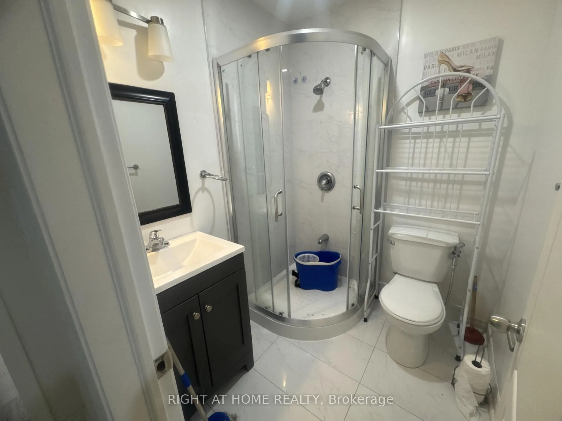 Photo 7 of 153 1/2 Olive Avenue, Oshawa, Central — HOMEH