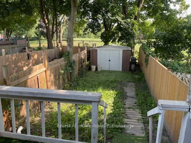 Photo 15 of 153 1/2 Olive Avenue, Oshawa, Central — HOMEH