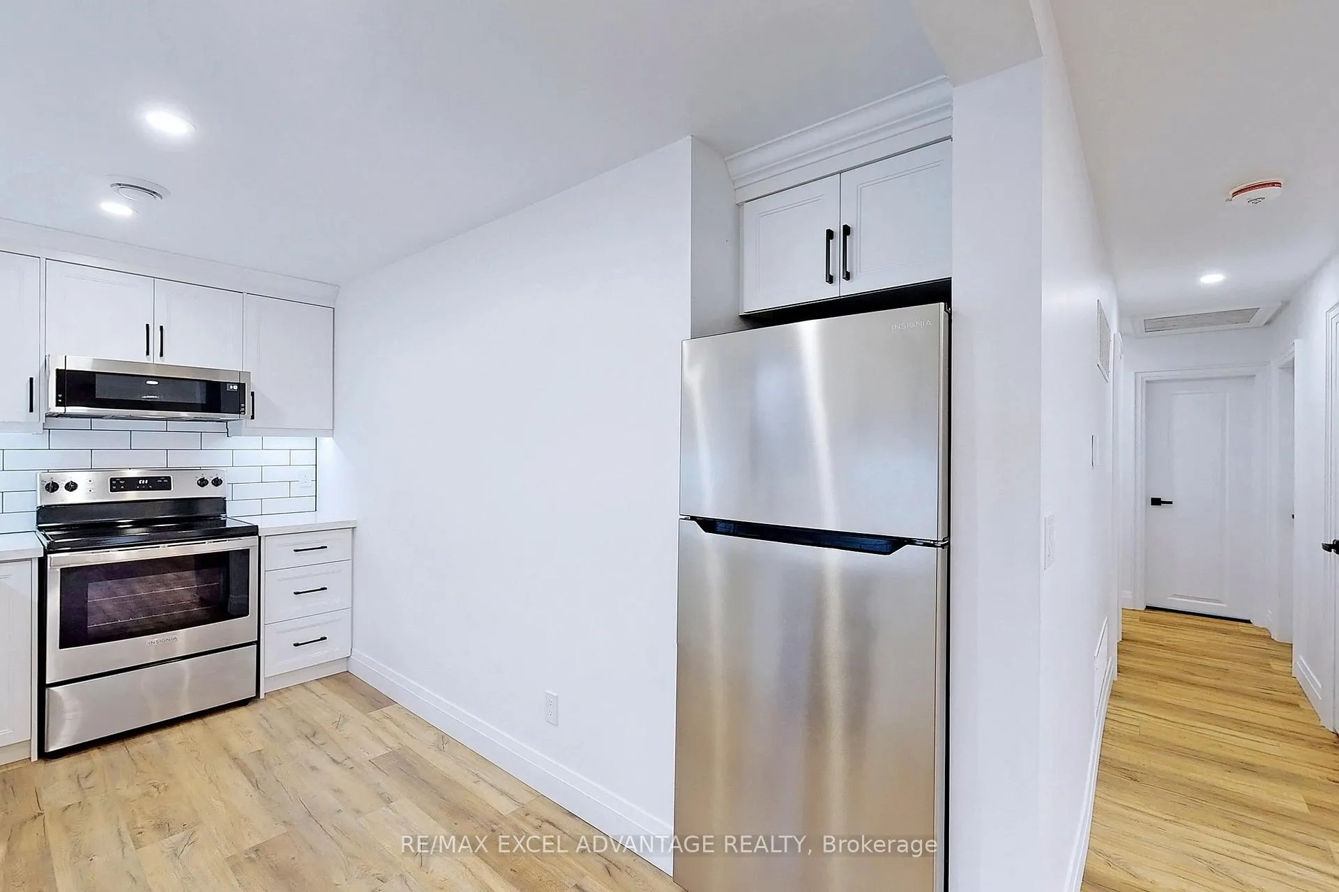 Photo 9 of Unit Main, 45 Central Park Boulevard N, Oshawa, O'Neill — HOMEH