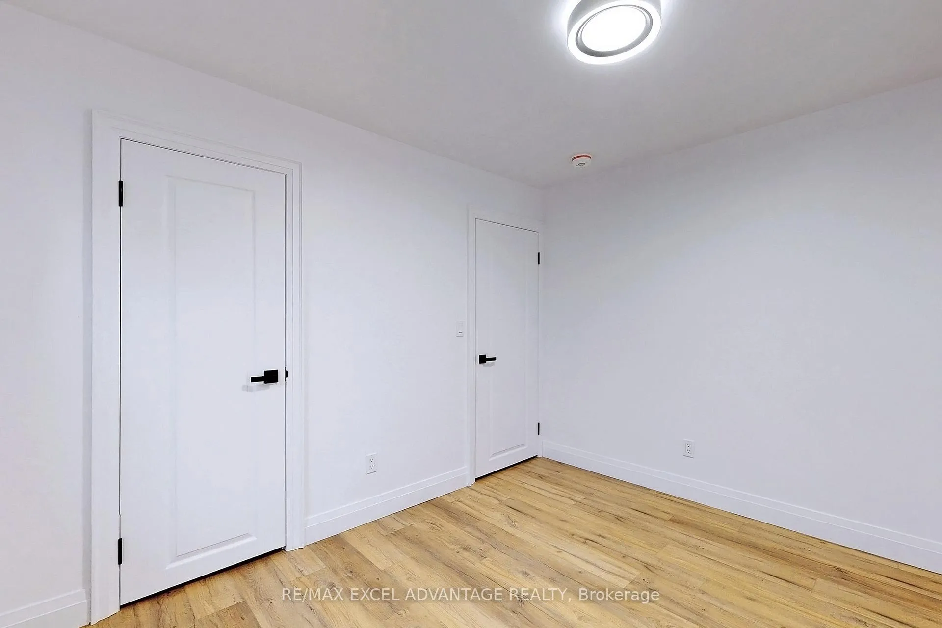 Photo 16 of Unit Main, 45 Central Park Boulevard N, Oshawa, O'Neill — HOMEH