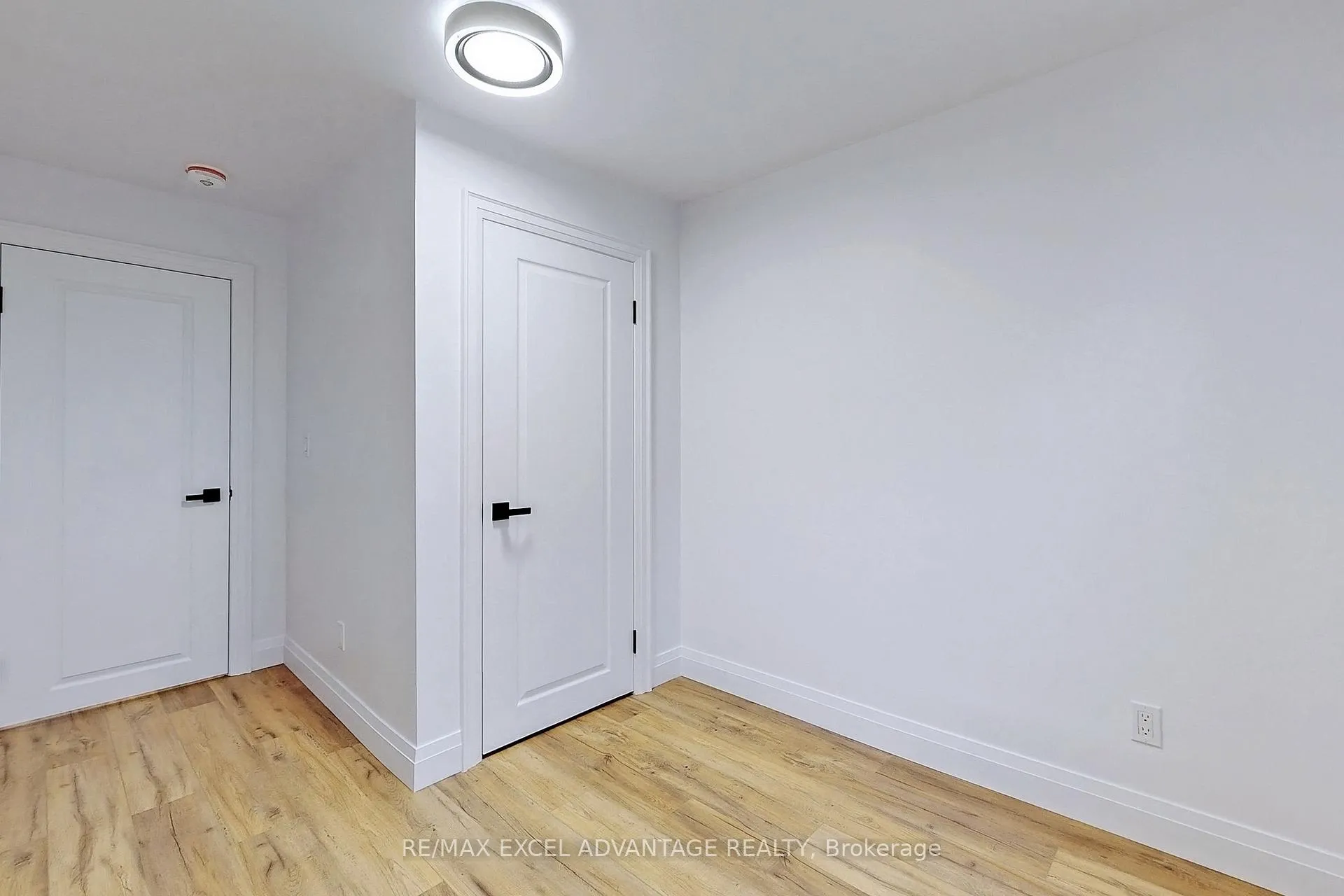Photo 20 of Unit Main, 45 Central Park Boulevard N, Oshawa, O'Neill — HOMEH