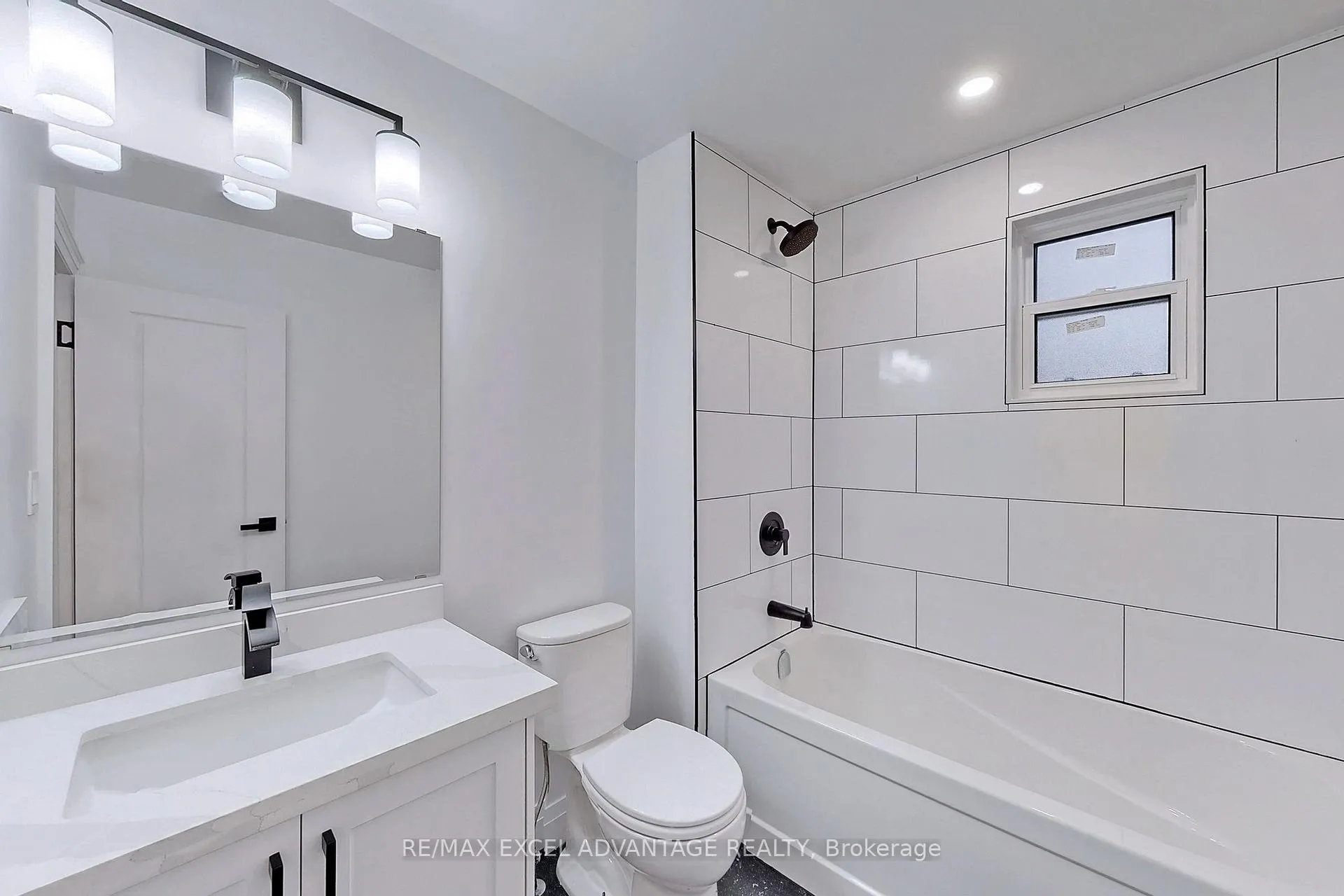 Photo 21 of Unit Main, 45 Central Park Boulevard N, Oshawa, O'Neill — HOMEH
