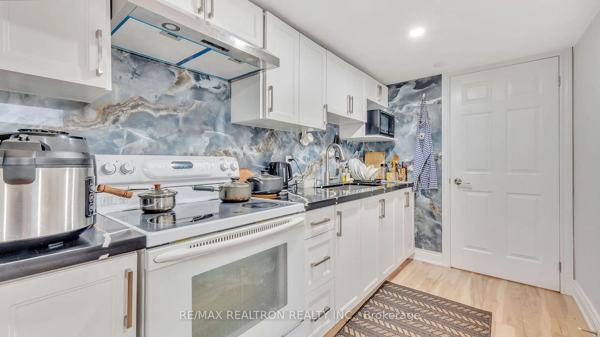 Photo 5 of 16 Glynn Road, Ajax, Central — HOMEH
