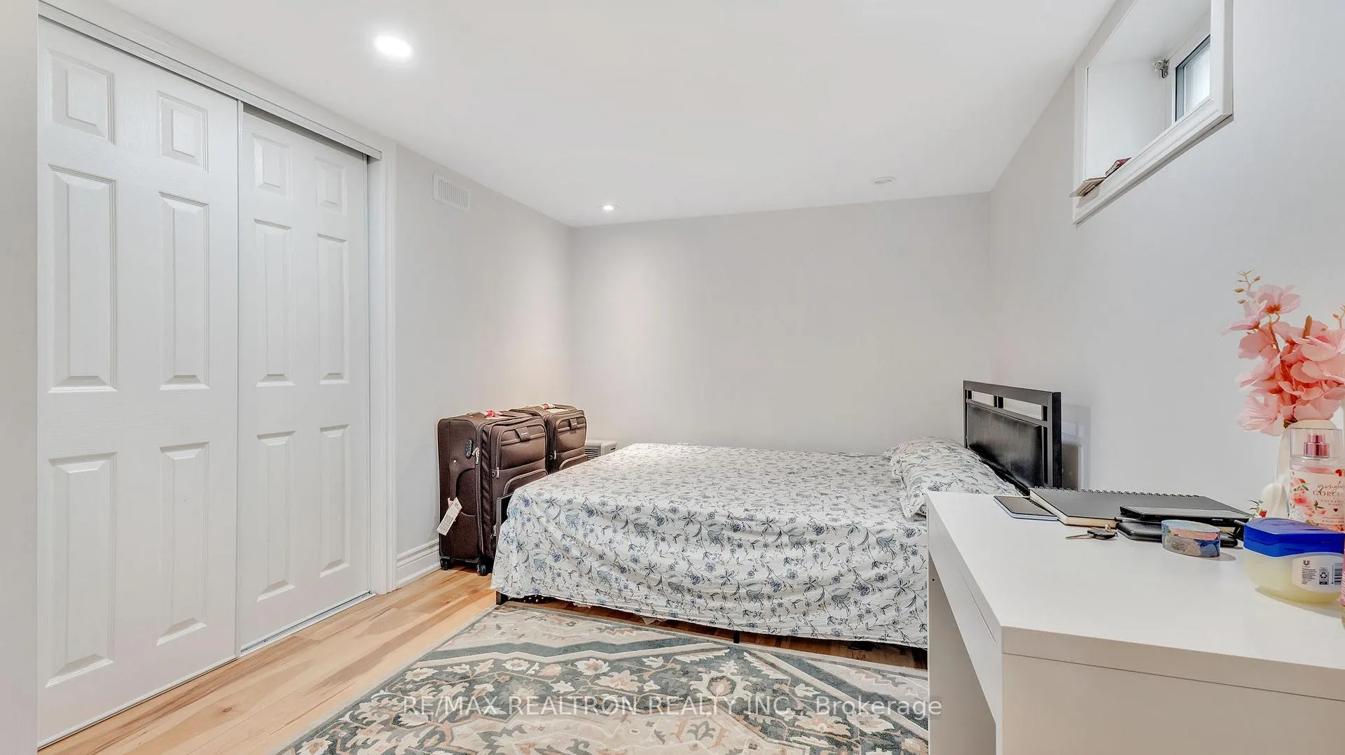 Photo 15 of 16 Glynn Road, Ajax, Central — HOMEH