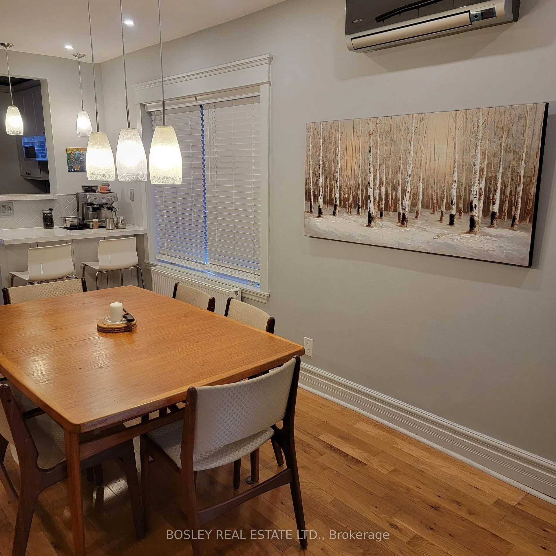 Photo 2 of Unit Main / 2nd, 77 Linnsmore Crescent, Toronto, Danforth — HOMEH