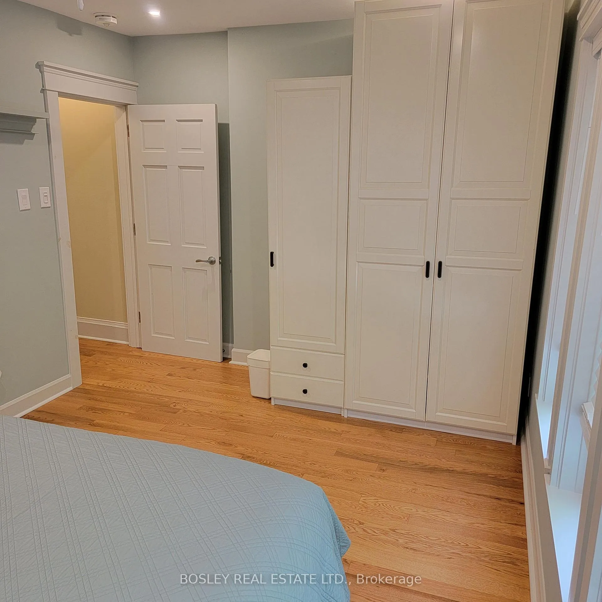 Photo 12 of Unit Main / 2nd, 77 Linnsmore Crescent, Toronto, Danforth — HOMEH
