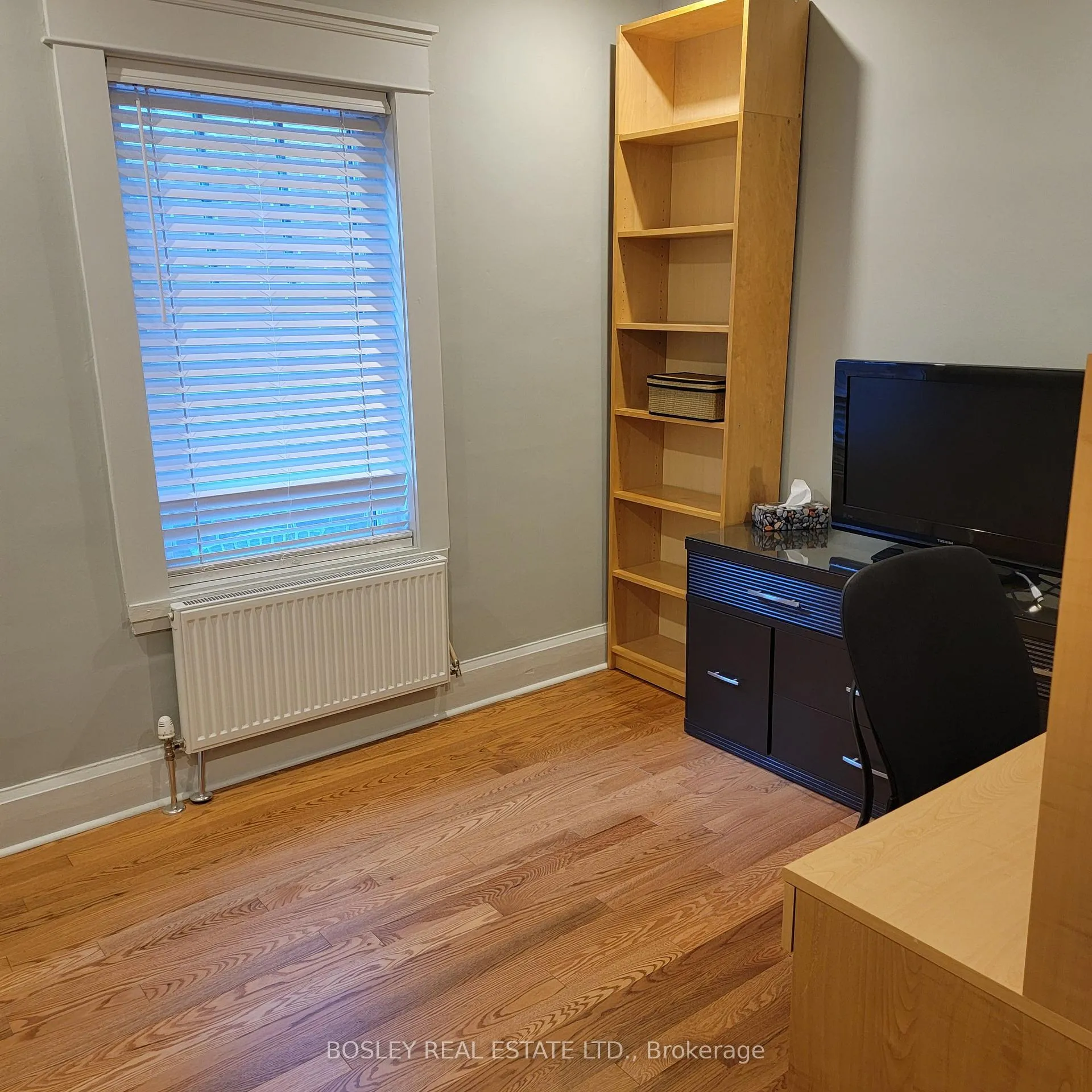 Photo 15 of Unit Main / 2nd, 77 Linnsmore Crescent, Toronto, Danforth — HOMEH