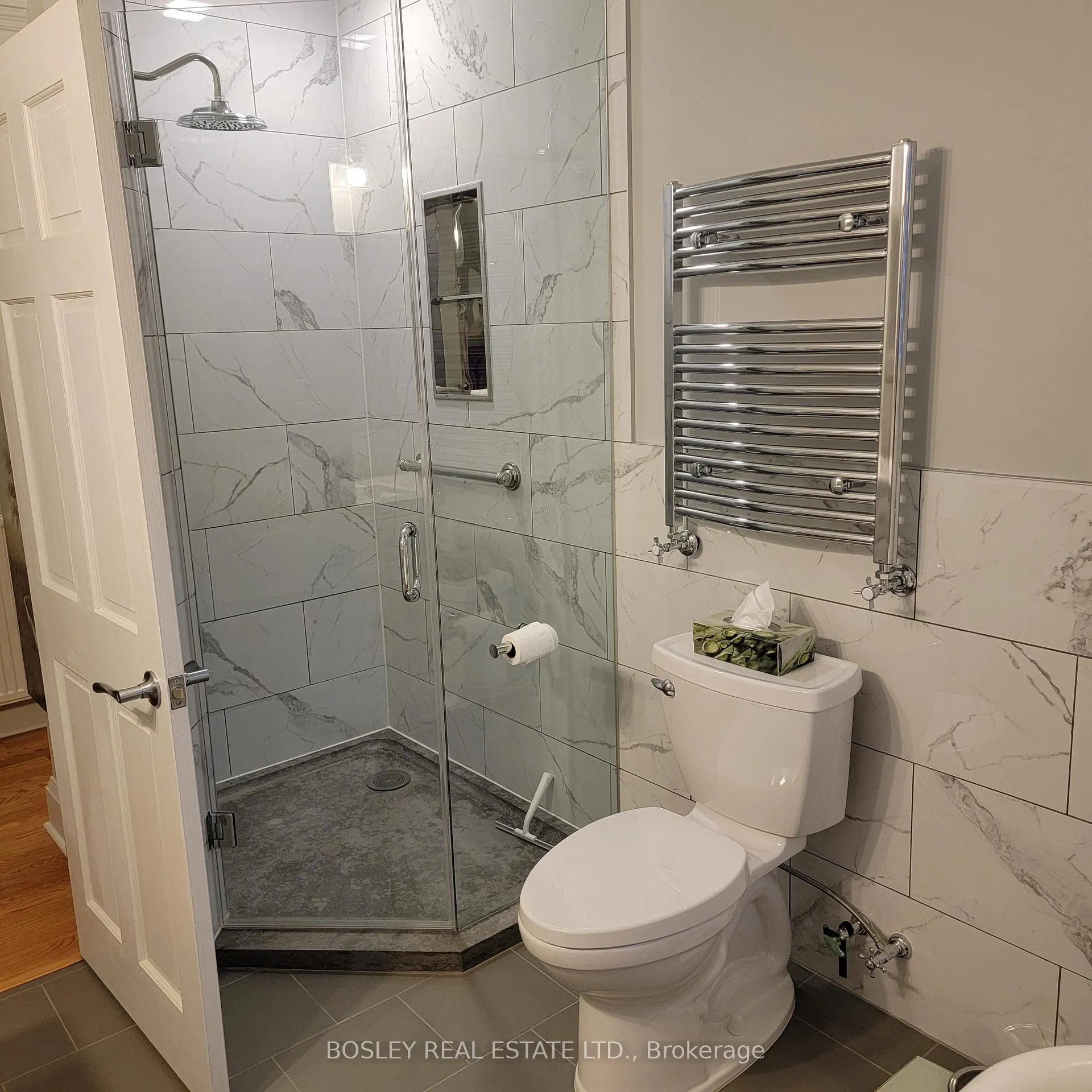 Photo 18 of Unit Main / 2nd, 77 Linnsmore Crescent, Toronto, Danforth — HOMEH