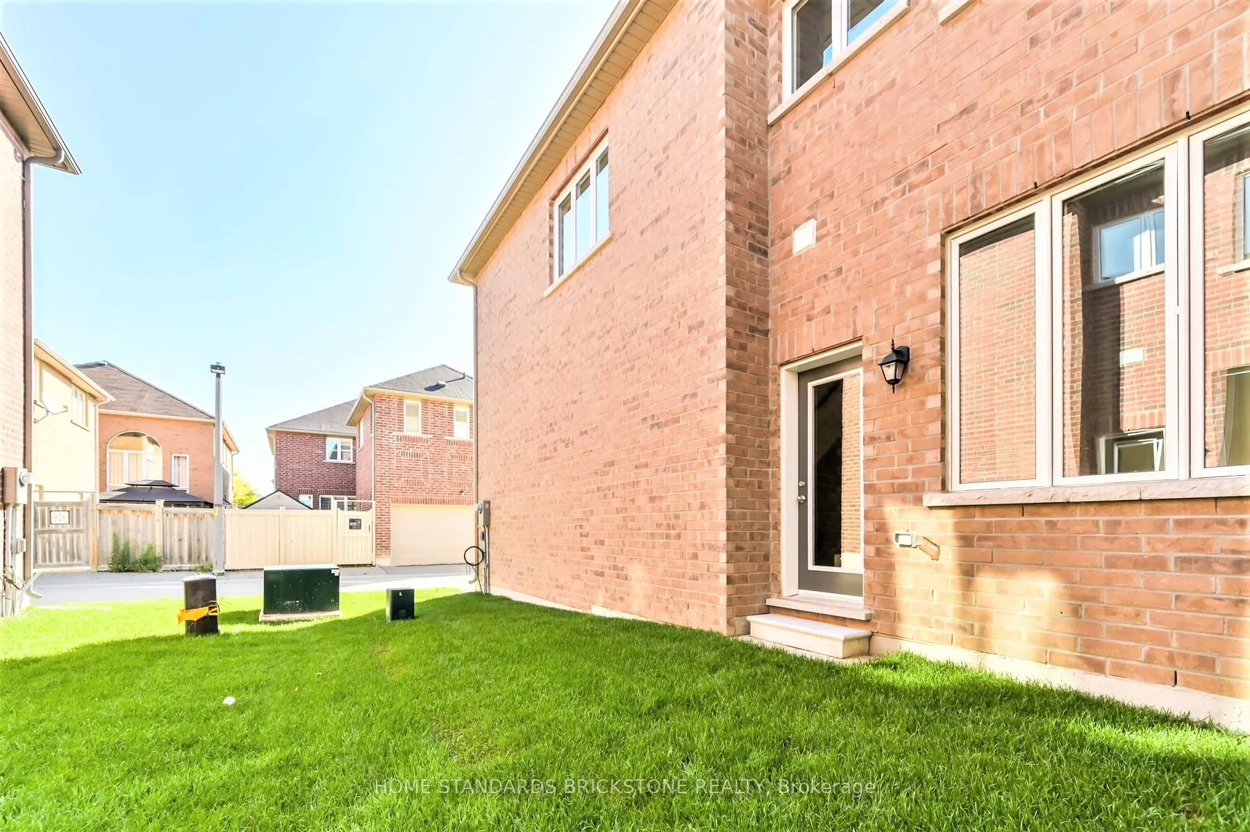 Photo 1 of Unit Coach, 271 William Forster Road, Markham, Cornell — HOMEH