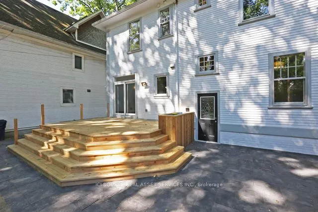 Photo 3 of 89 Balsam Avenue, Toronto, The Beaches — HOMEH