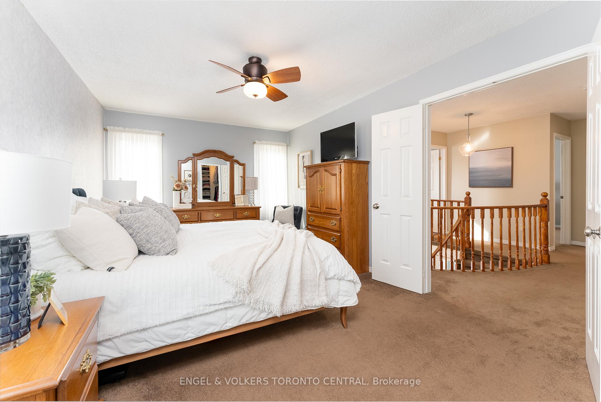 Photo 20 of 4 Flazington Court, Ajax, South East — HOMEH