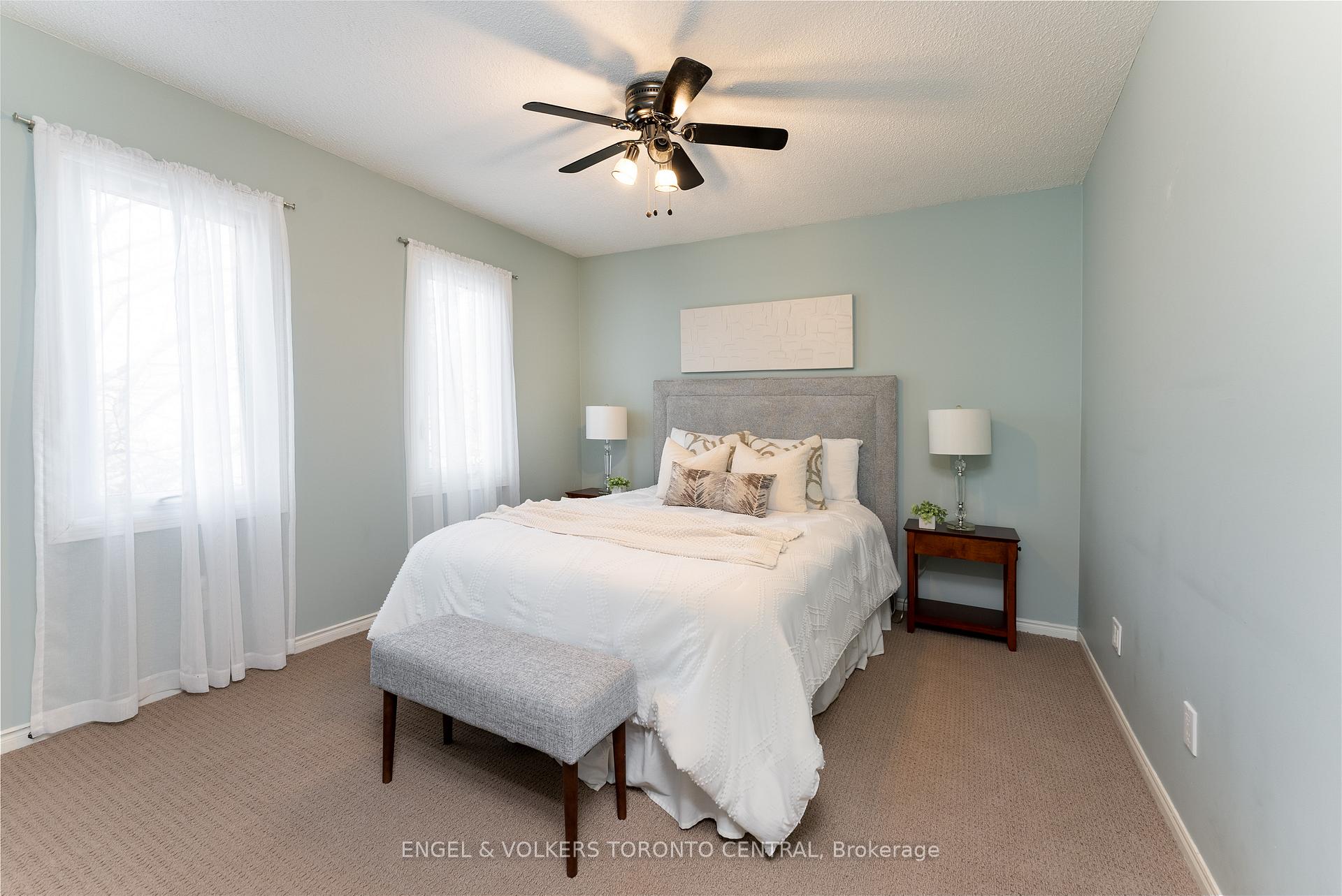 Photo 24 of 4 Flazington Court, Ajax, South East — HOMEH