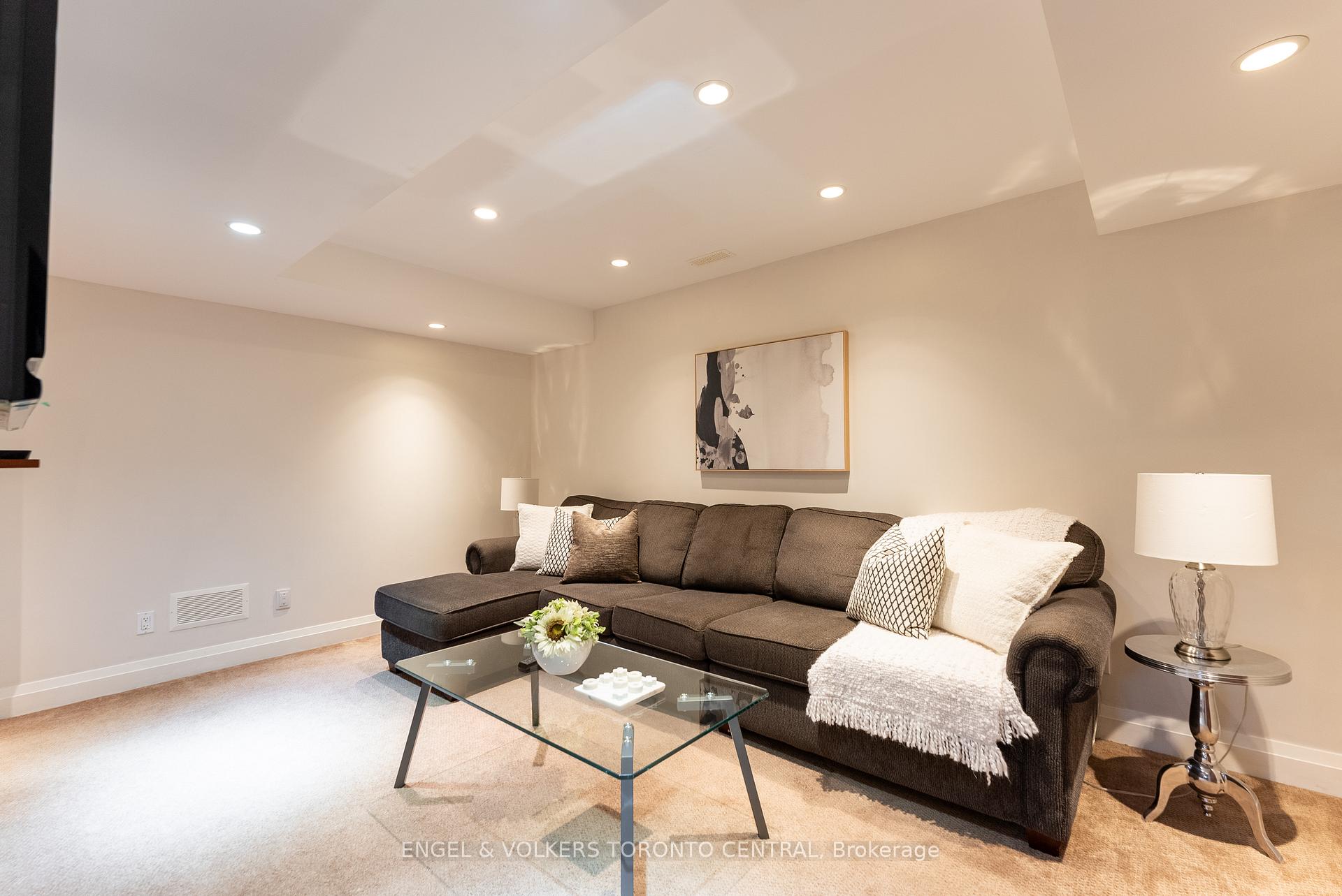 Photo 30 of 4 Flazington Court, Ajax, South East — HOMEH