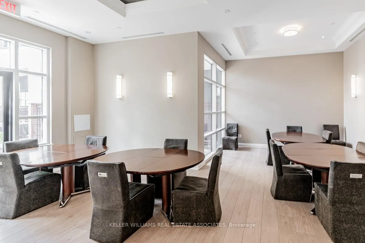 Photo 16 of Unit 210, 2396 Major Mackenzie Drive, Vaughan, Maple — HOMEH