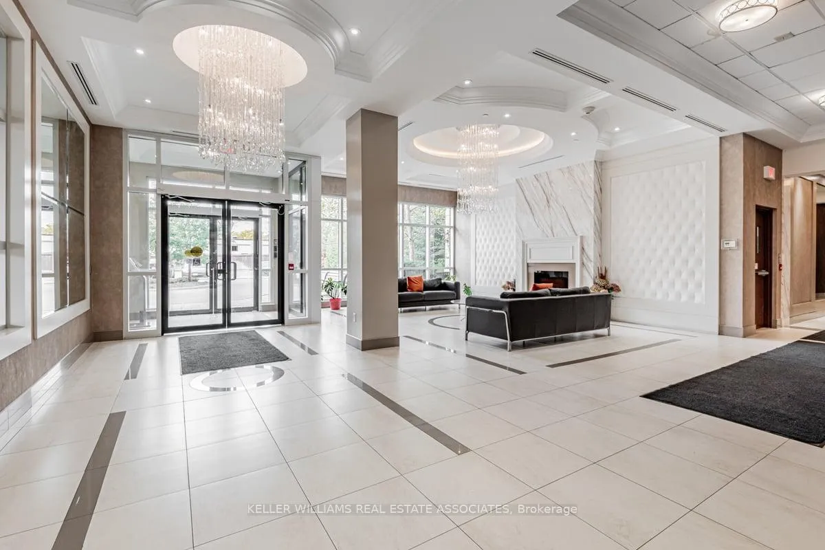 Photo 19 of Unit 210, 2396 Major Mackenzie Drive, Vaughan, Maple — HOMEH