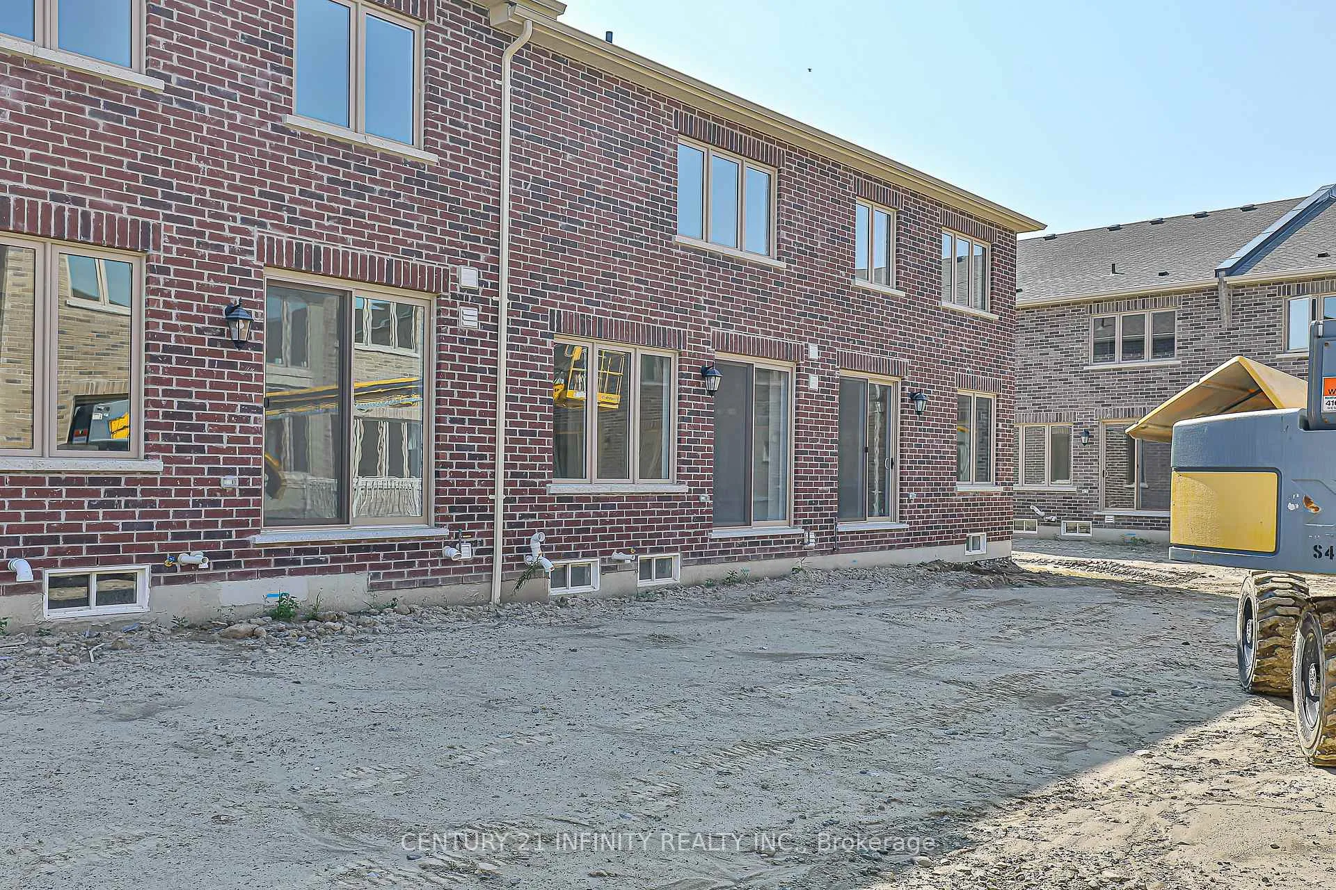 Photo 40 of 2964 Gatestone Path, Pickering, Rural Pickering — HOMEH