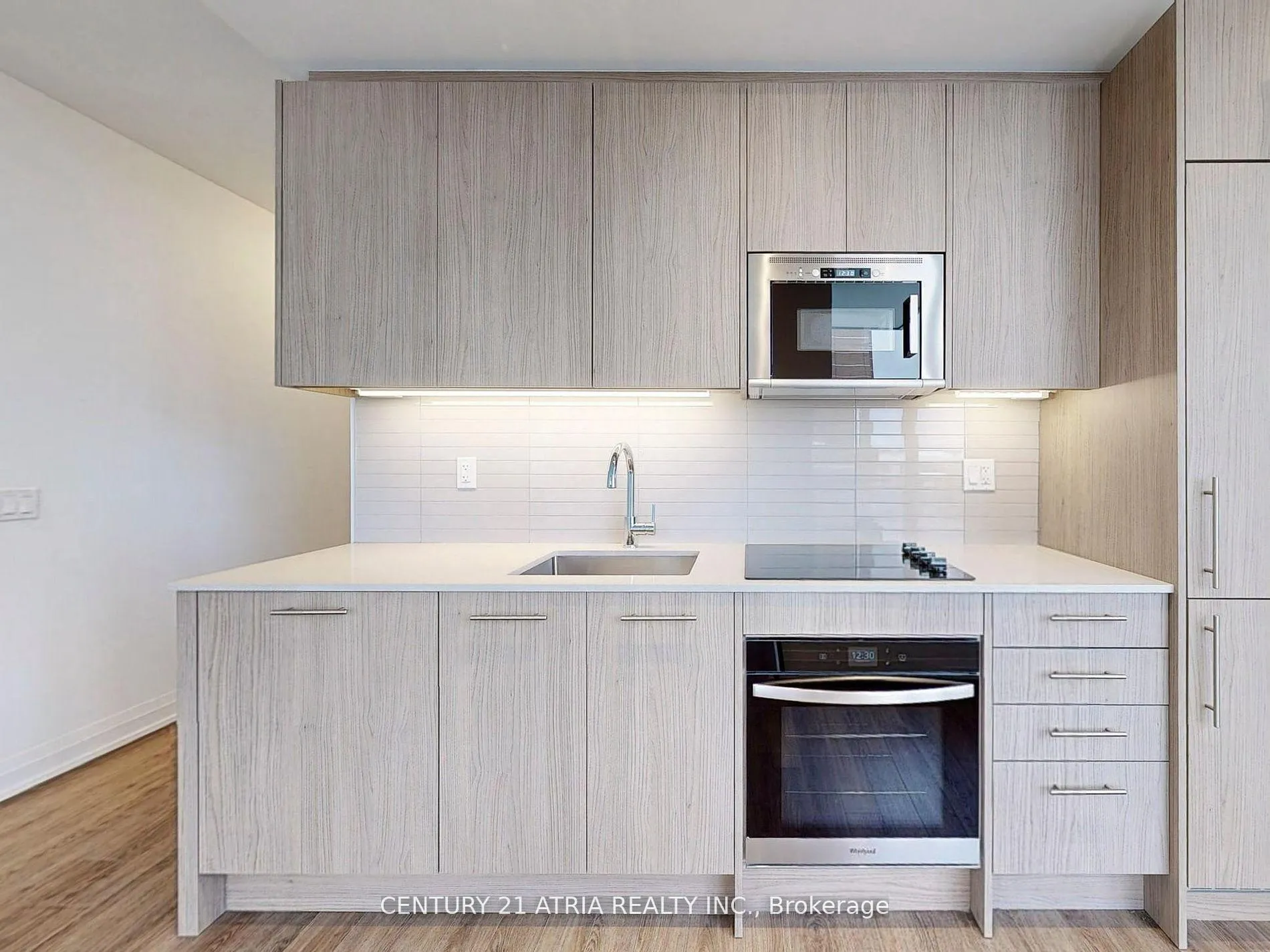 Photo 5 of Unit 805, 286 Main Street, Toronto, East End-Danforth — HOMEH