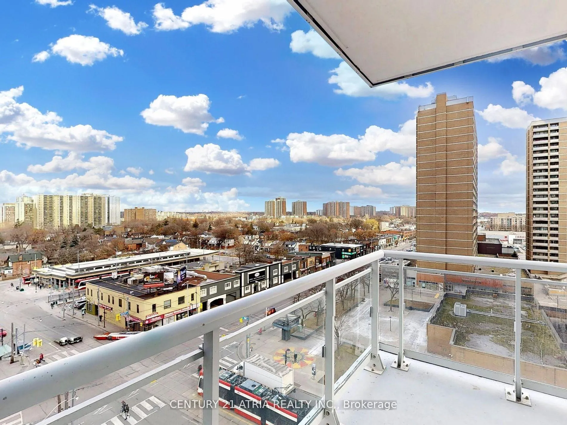 Photo 13 of Unit 805, 286 Main Street, Toronto, East End-Danforth — HOMEH