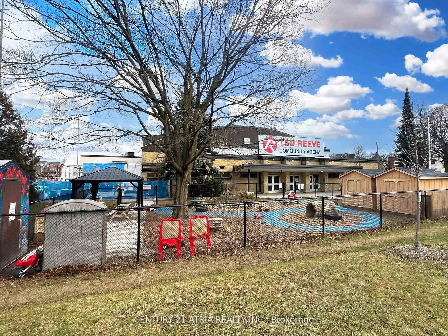 Photo 23 of Unit 805, 286 Main Street, Toronto, East End-Danforth — HOMEH