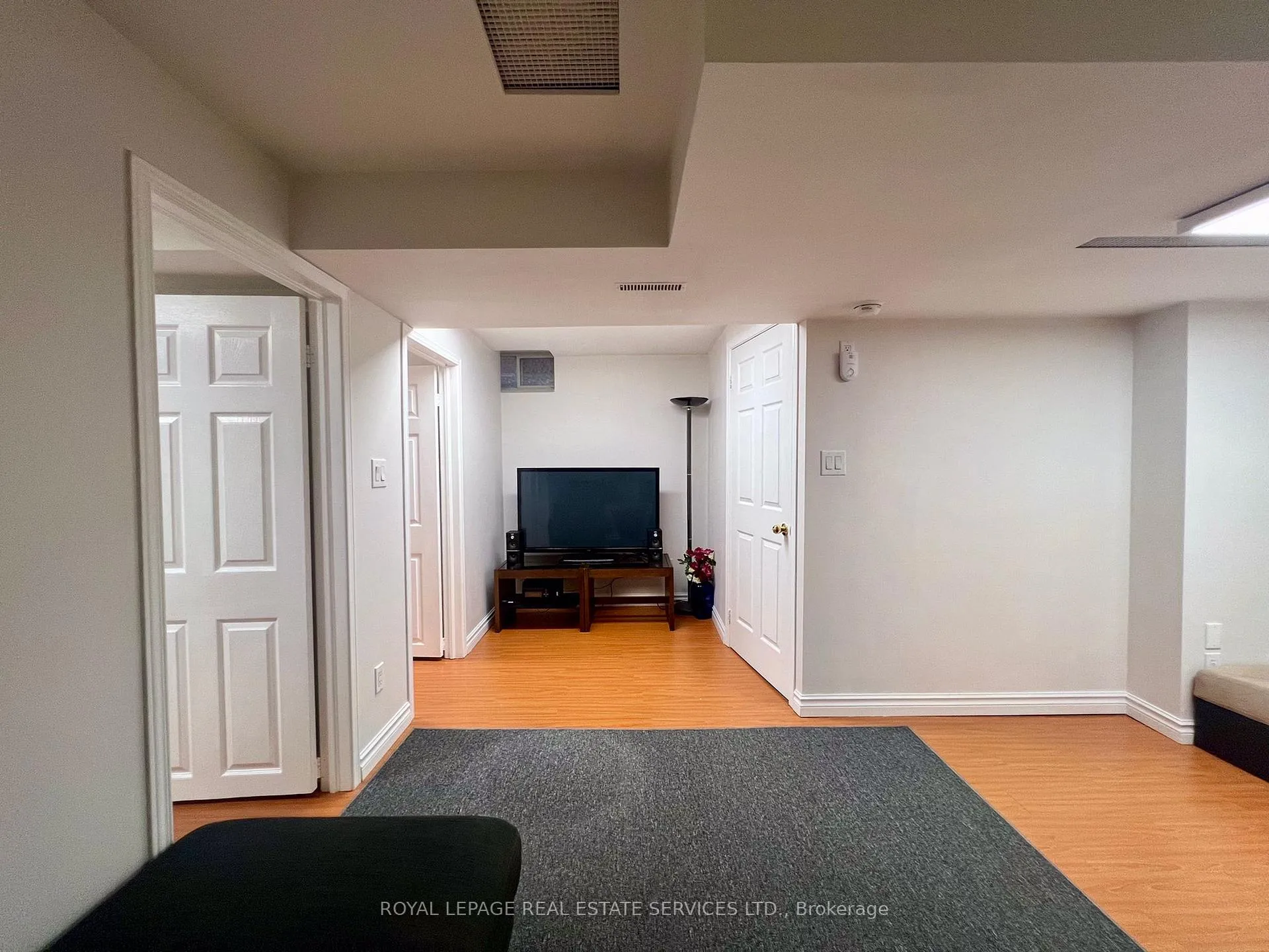 Photo 6 of Unit Bsmnt, 169 Milliken Meadows Drive, Markham, Milliken Mills West — HOMEH