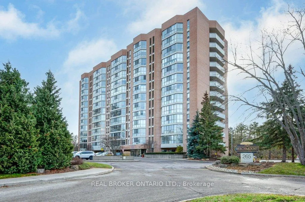 Front of Unit 101, 265 Westcourt Place