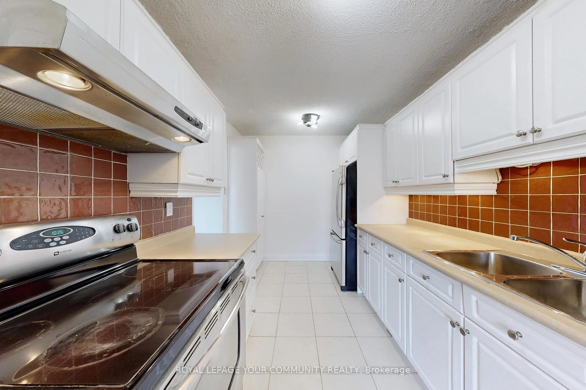 Photo 16 of Unit 211, 180 Dudley Avenue, Markham, Thornhill — HOMEH