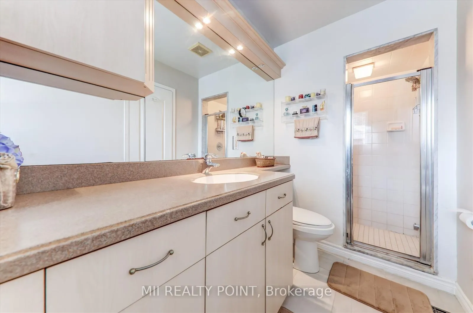 Photo 20 of 1669 Autumn Crescent, Pickering, Amberlea — HOMEH