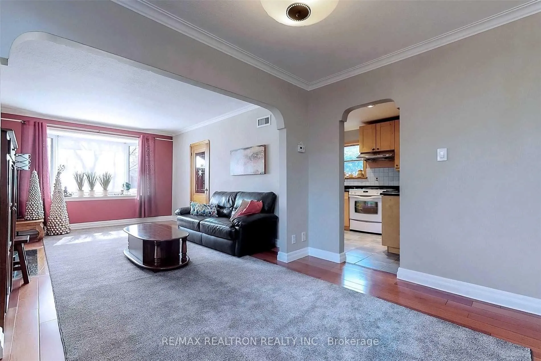 Photo 7 of 19 Glen Gannon Drive, Toronto, O'Connor-Parkview — HOMEH