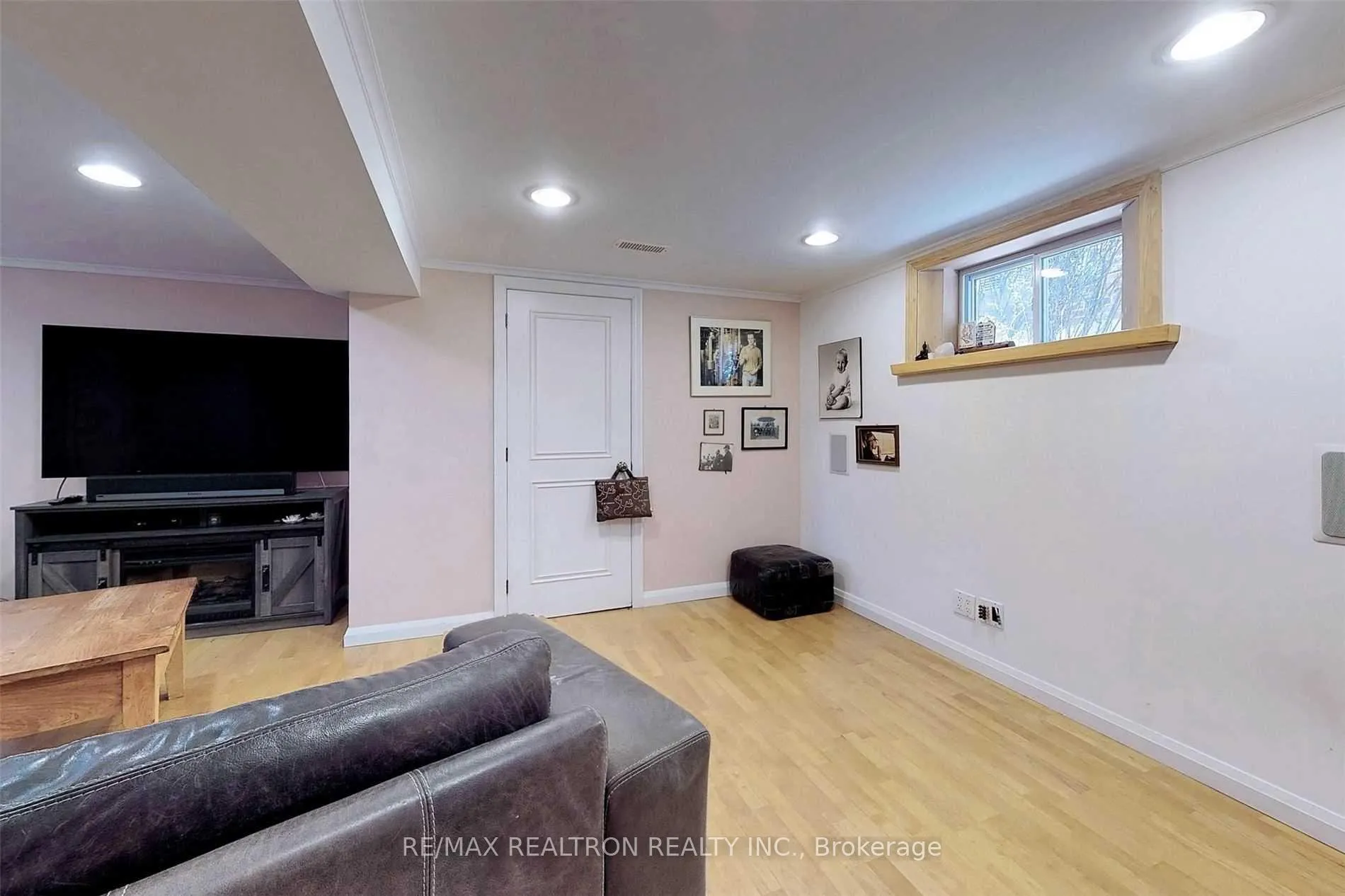 Photo 32 of 19 Glen Gannon Drive, Toronto, O'Connor-Parkview — HOMEH