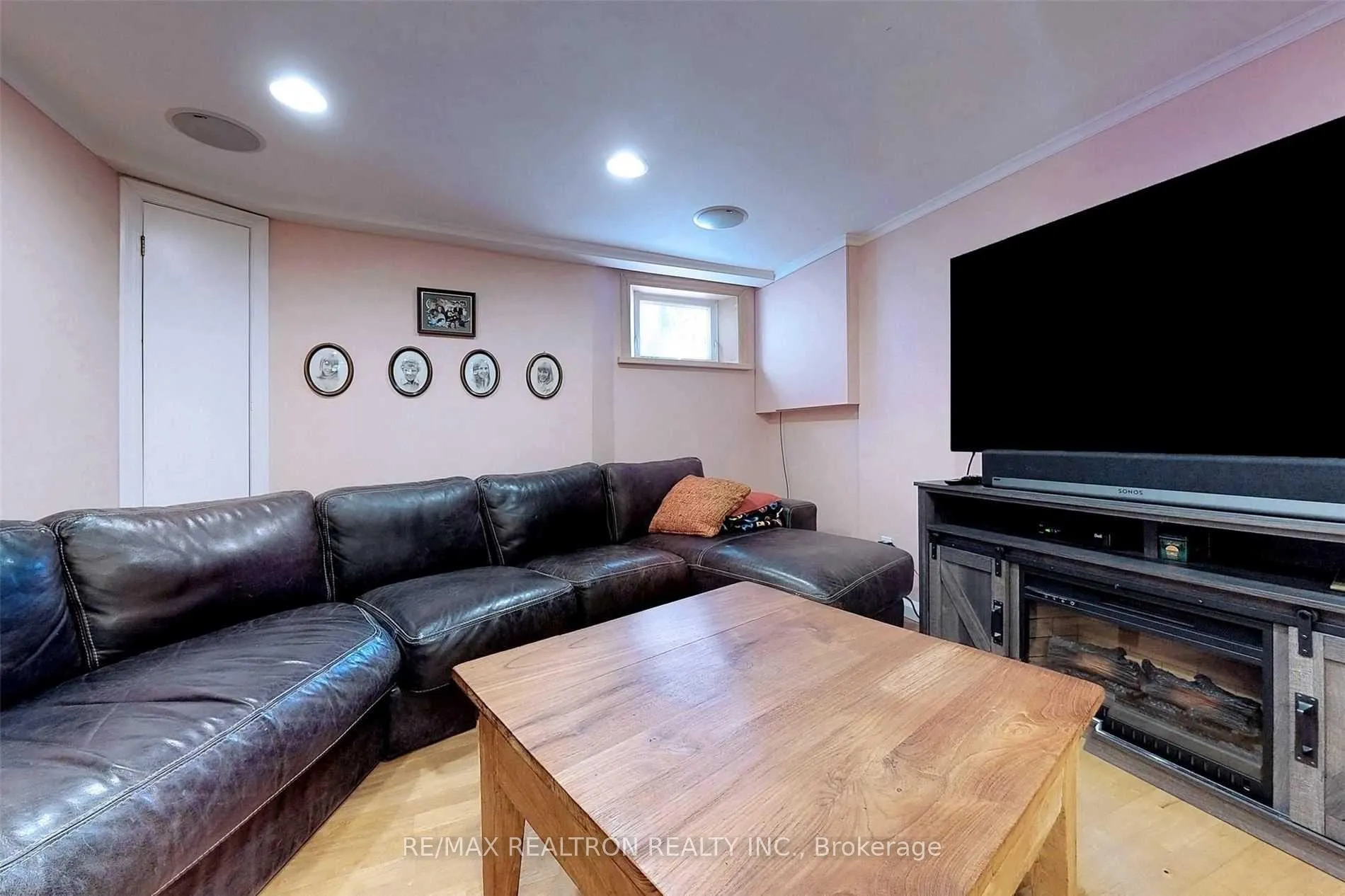 Photo 33 of 19 Glen Gannon Drive, Toronto, O'Connor-Parkview — HOMEH
