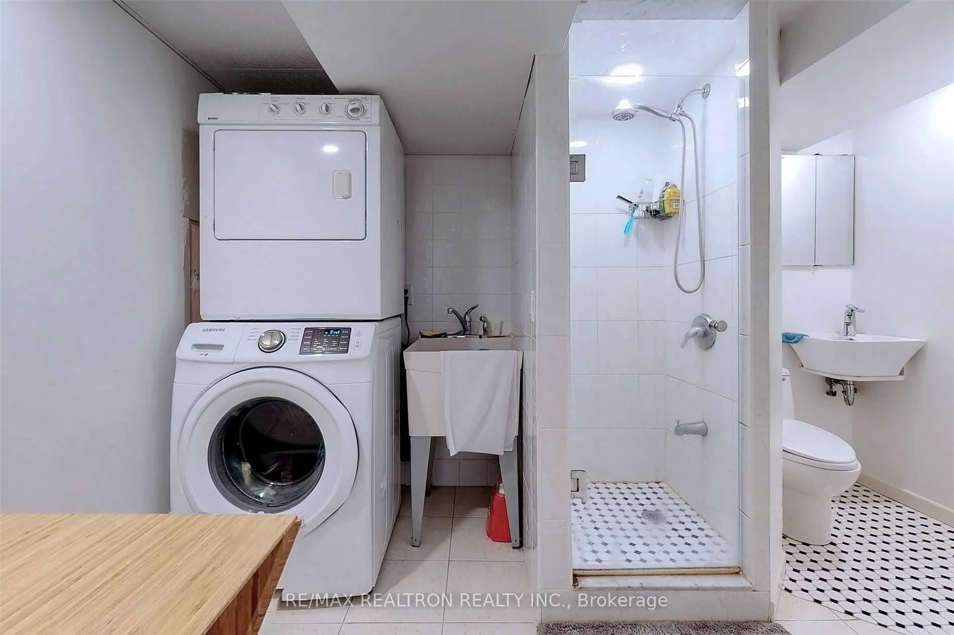 Photo 39 of 19 Glen Gannon Drive, Toronto, O'Connor-Parkview — HOMEH