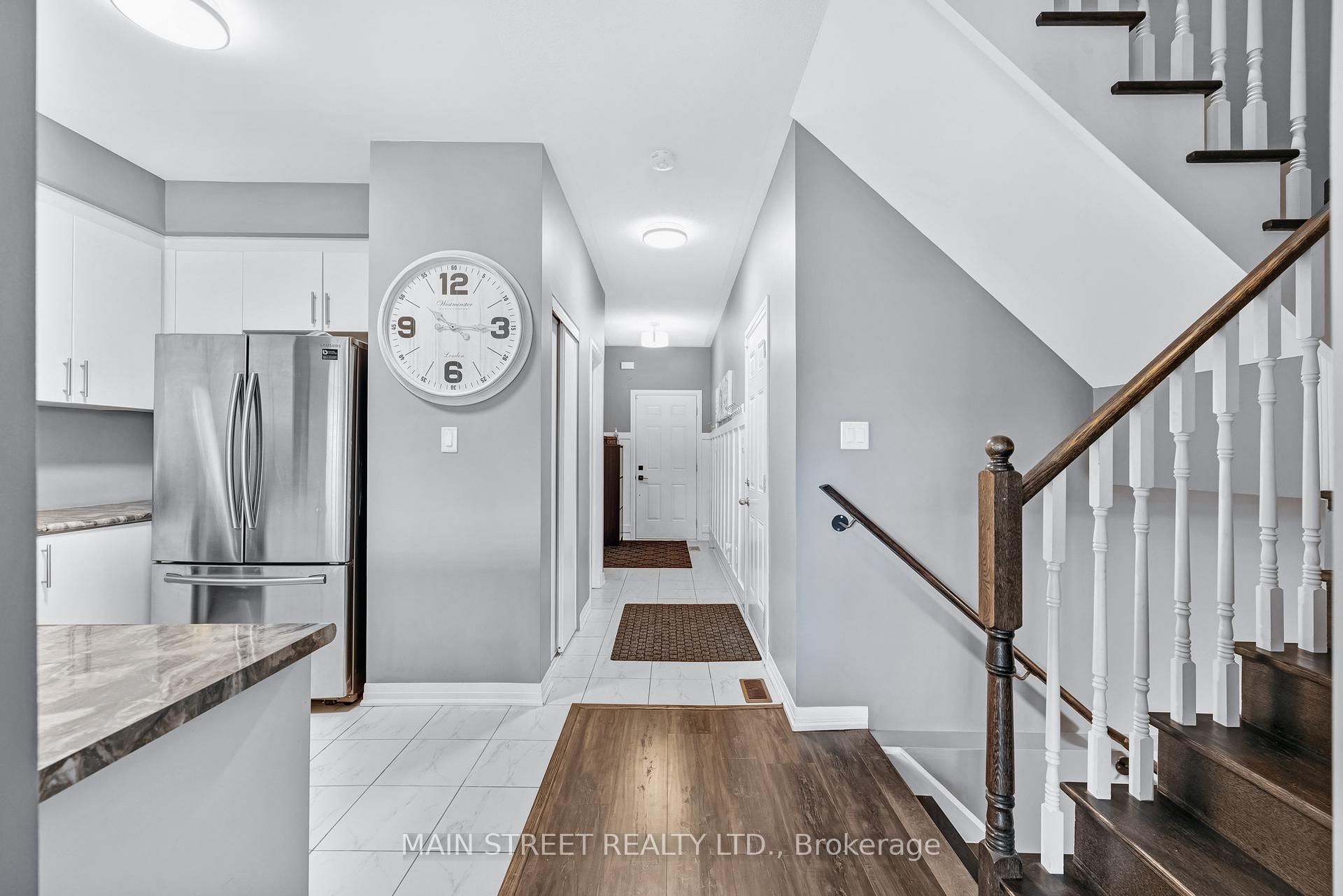 Photo 15 of 7 Bedford Estates Crescent, Barrie, Bayshore — HOMEH